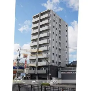 グランドゥール荒田【6階】の外観
