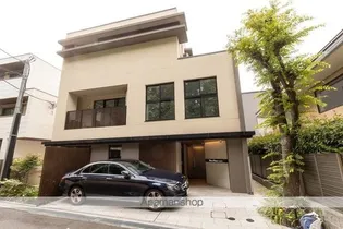 ピエール・リヴィエール白金台Ⅱ【1階】の外観