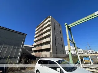 プリムラ・ローズ・ガーデン【302号室】の外観