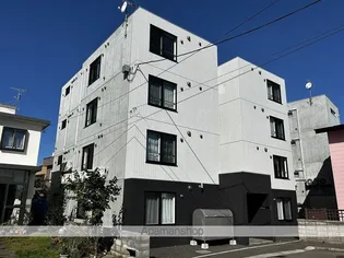 ラ・パールドビジュ【1階】の外観