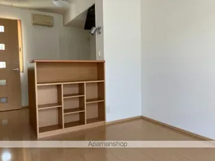 メゾン パシオン【C号室】の居間