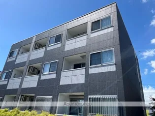 アインダム(EJENDOM )【1階】の外観