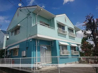 リラ クーレの画像