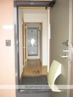 ラルジュ【Ⅰ102号室】の玄関