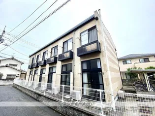 レオパレスクレセント山越【105号室】の外観