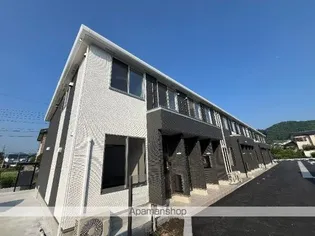 スターテラス 久米【1階】の外観