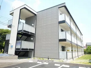 レオパレスブルファーニⅡ【3階】の外観