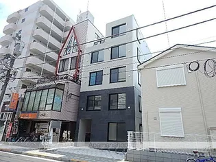 プレゾン国立【1階】の外観