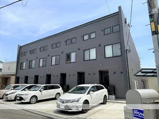 バークレープレイスの画像