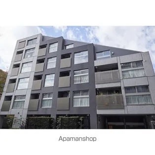 ライズ六本木永坂【4階】の外観