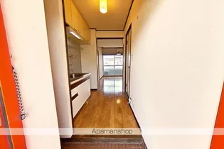 新堀ハイツ2【3階】の玄関