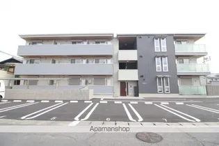 モン・サン・ブルー【3階】の外観