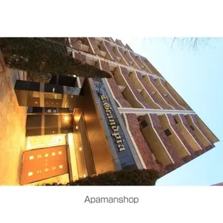 エル・グランピア【4階】の外観