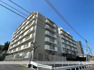 コープ野村京山の画像