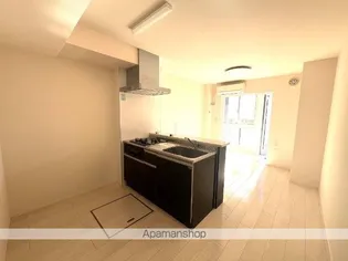 グレーシア【1階】の居間