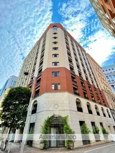 東京都港区東新橋2丁目【マンション】の外観