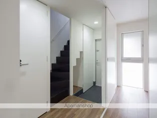 ALLEYⅤ【1階】の内装