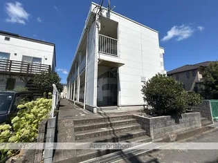 レオパレスYKOキャンプツクバ【1階】の外観