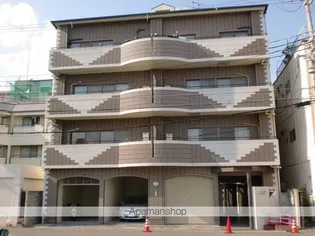 LEO【3階】の外観