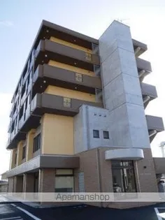 リヴェールおおがた【302号室】の外観