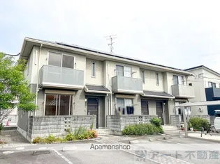 ファビュラス-U B棟【102号室】の外観