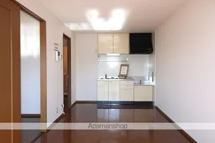 サニーハウス上今井 AB【2階】の居間