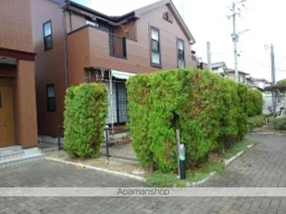 パイングローヴヒルズCの画像