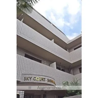 東京都中野区本町6丁目【マンション】の外観