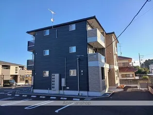 グラン ビレッジ ウー Ⅱ【1階】の外観