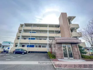 ヴィラN【1階】の外観