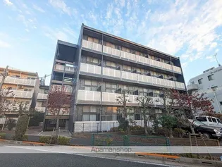 レオパレスQUATTRO【3階】の外観