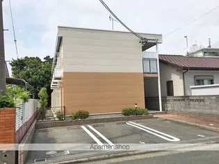 レオパレスエクレール【2階】の外観