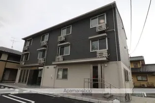 アクシィヴVIの画像