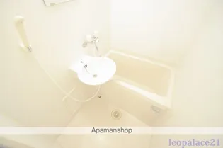 レオパレスI K I 1【103号室】の風呂