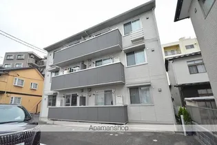 ラウレア【3階】の外観