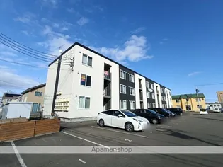 シャトーモント【1階】の外観