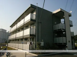 レオパレスプレジャー【3階】の外観