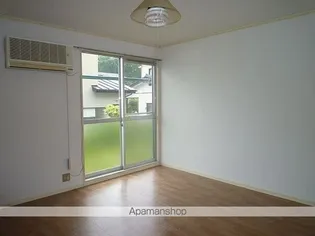 センチュリーハイツ【A101号室】の居間