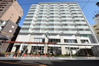 東京都中野区本町4丁目【マンション】の外観