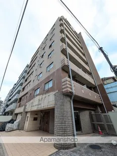 東京都中野区弥生町1丁目【マンション】の外観