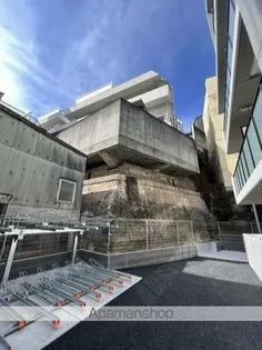 東京都新宿区富久町【マンション】の外観