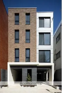 東京都新宿区市谷台町【マンション】の外観