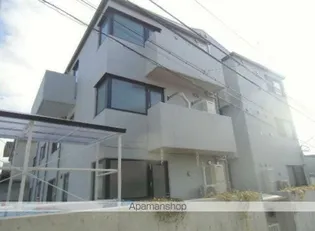 東京都新宿区中井2丁目【マンション】の外観