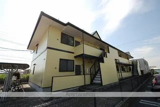 ファミールヒルズC【2階】の外観