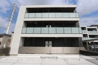 シャルマンおおたかの森【3階】の外観