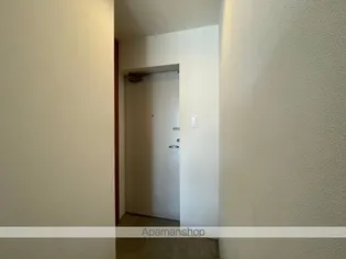 AKHC【3階】の玄関