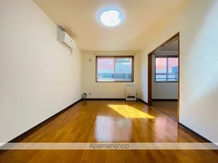 サンヒルズ柏木【1階】の居間