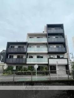 東京都中野区南台5丁目【マンション】の外観