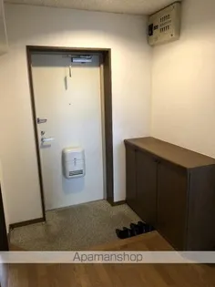 アルカディア祇園【101号室】の玄関