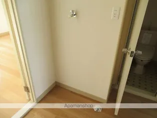 ユーロハイツ名須川A【202号室】の内装